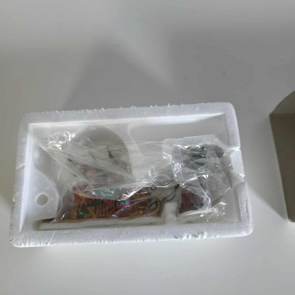 🎀SALE 🎀EUC Dept 56 "Father Christmas's Journey" Heritage Collection Vintage - Picture 2 of 10